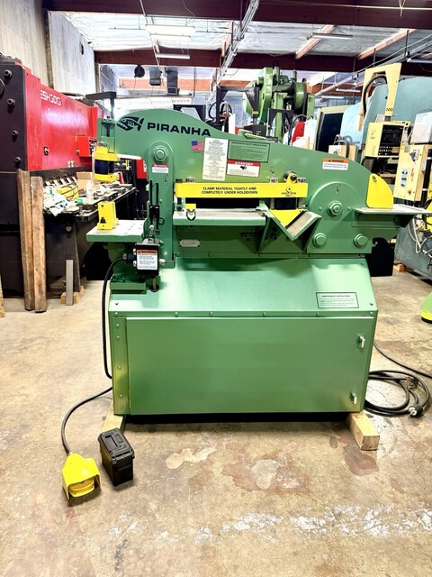 5" x 5" x 3/8" Piranha #P-50, Hydraulic Ironworker, 50 Ton, 8" throat, 13-1/2" open, 4-1/4" stroke, 10 HP, w/ - Image 3