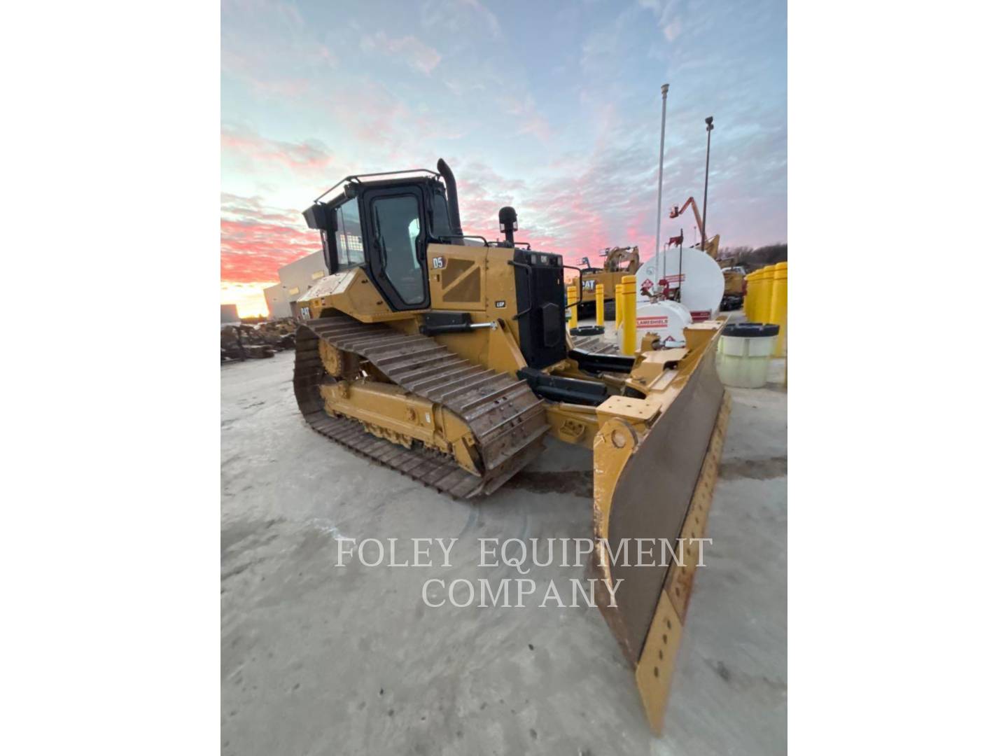 Caterpillar D5-17LGVI, 2139 hours, S/N: KML01330, 2024 - Image 2