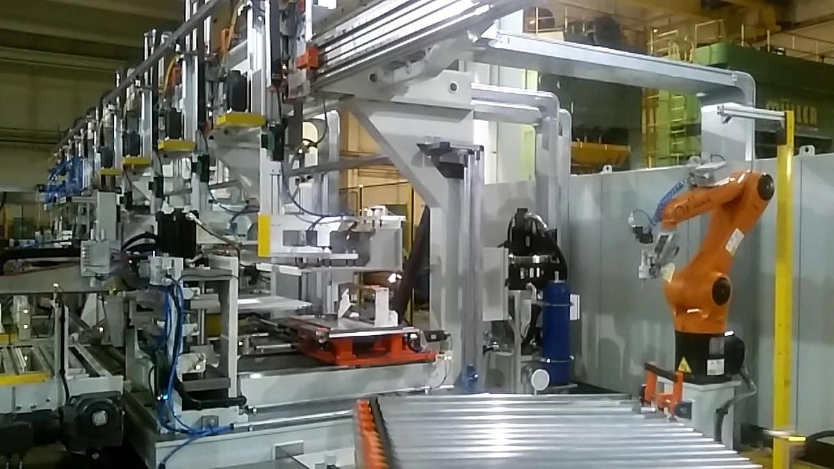 Kuka, KR 10-1100, 6-Axis Robot, KRC4 Compact Controller, Teach Pendant, 2018 (15 available) - Image 1