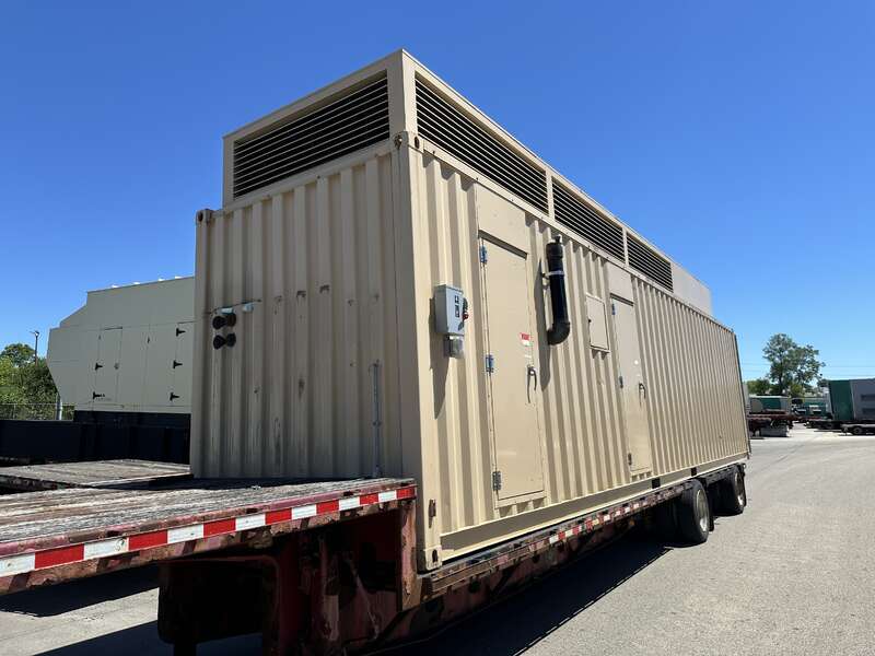 1250 KW Cummins #DFLC, diesel generator set, 277/480 Volts, 1850 HP @ 1800 RPM, KTA50-G3 engine, sound - Image 2