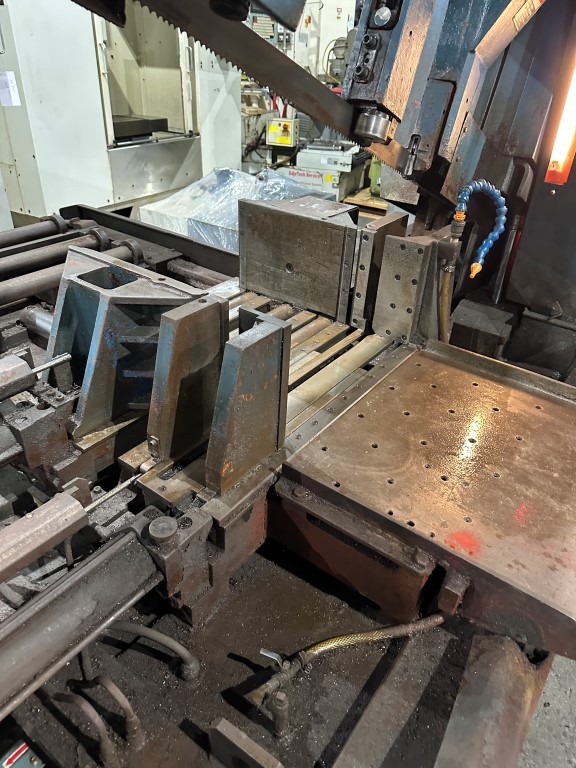 20" x 20" Amada #HFA500, CNC automatic horizontal band saw, 228.9" x 2.13" blade - Image 6