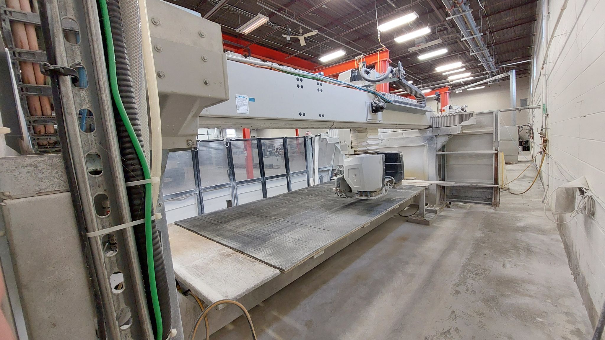 Denver #Technica-3600-Elite, 5-Axis Monobloc, OC CNC bridge saw, hydraulic tilting table, 370° head - Image 4