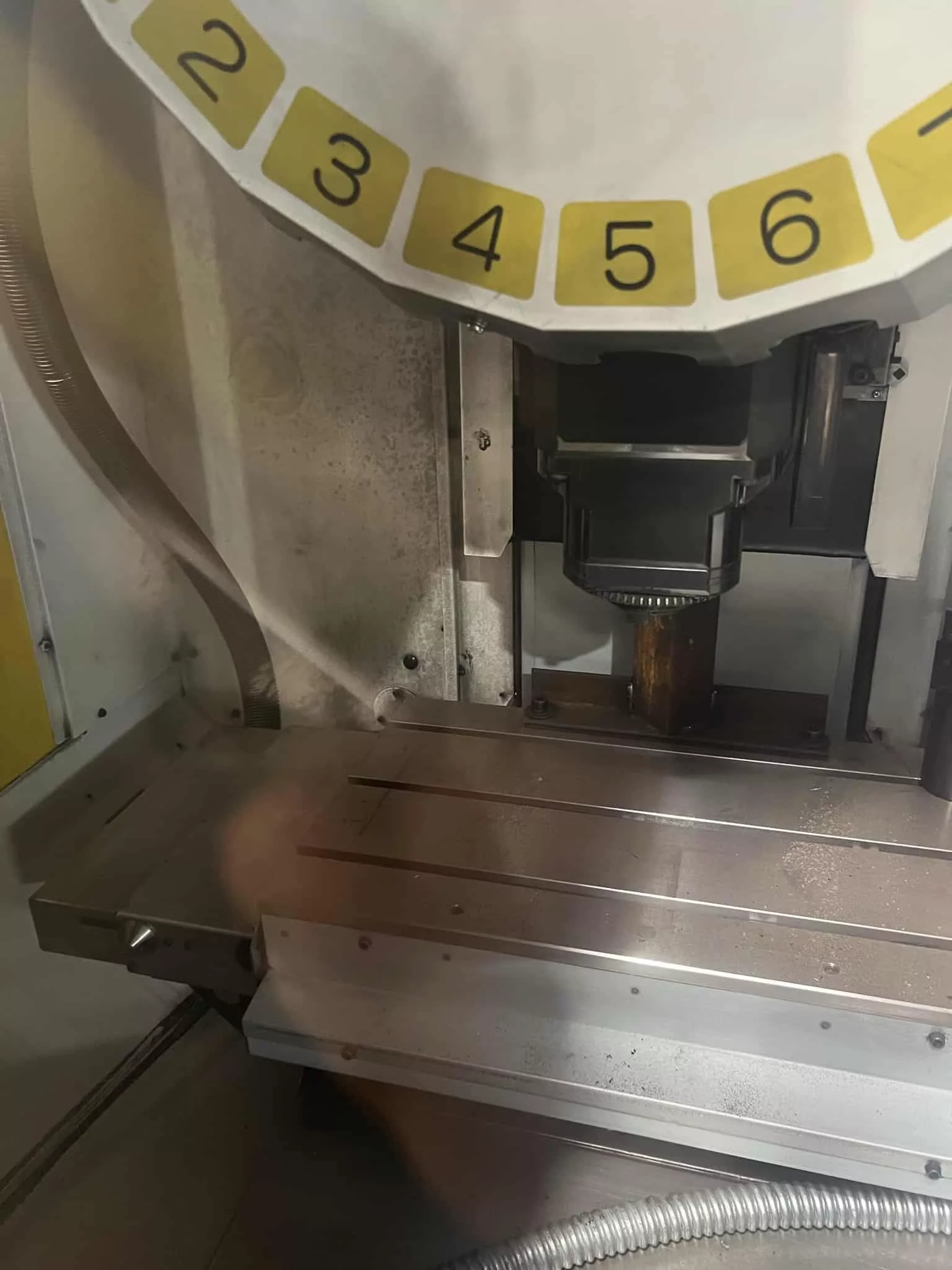Fanuc #Robodrill-Alpha-D21MiB5, CNC Vertical Machining Center, 19.7" X, 15.7" Y/Z, 24,000 RPM, 21 automatic - Image 6