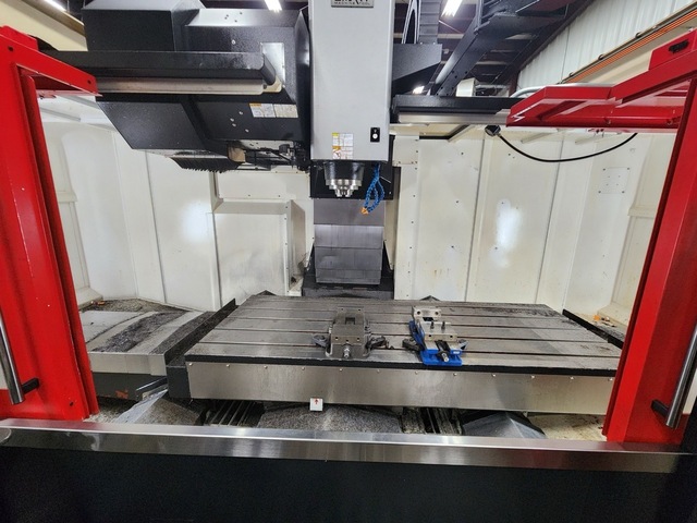 Smart Machine Tool #SM2082-50, CNC Vertical Machining Center, 84.6" x 32.28" table, 81.1" X, 32.2" Y, 25.9" - Image 4