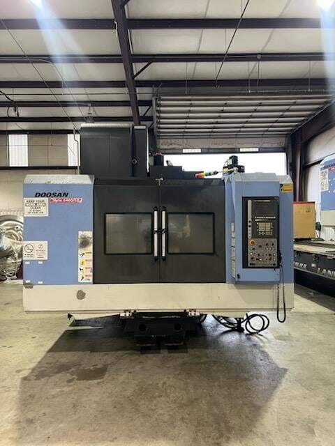 Daewoo Doosan #Mynx-5400/50, CNC Vertical Machining Center, 47.2" x 21.3" table, 40.2" X, 21.3" Y, 20.9" Z - Image 1