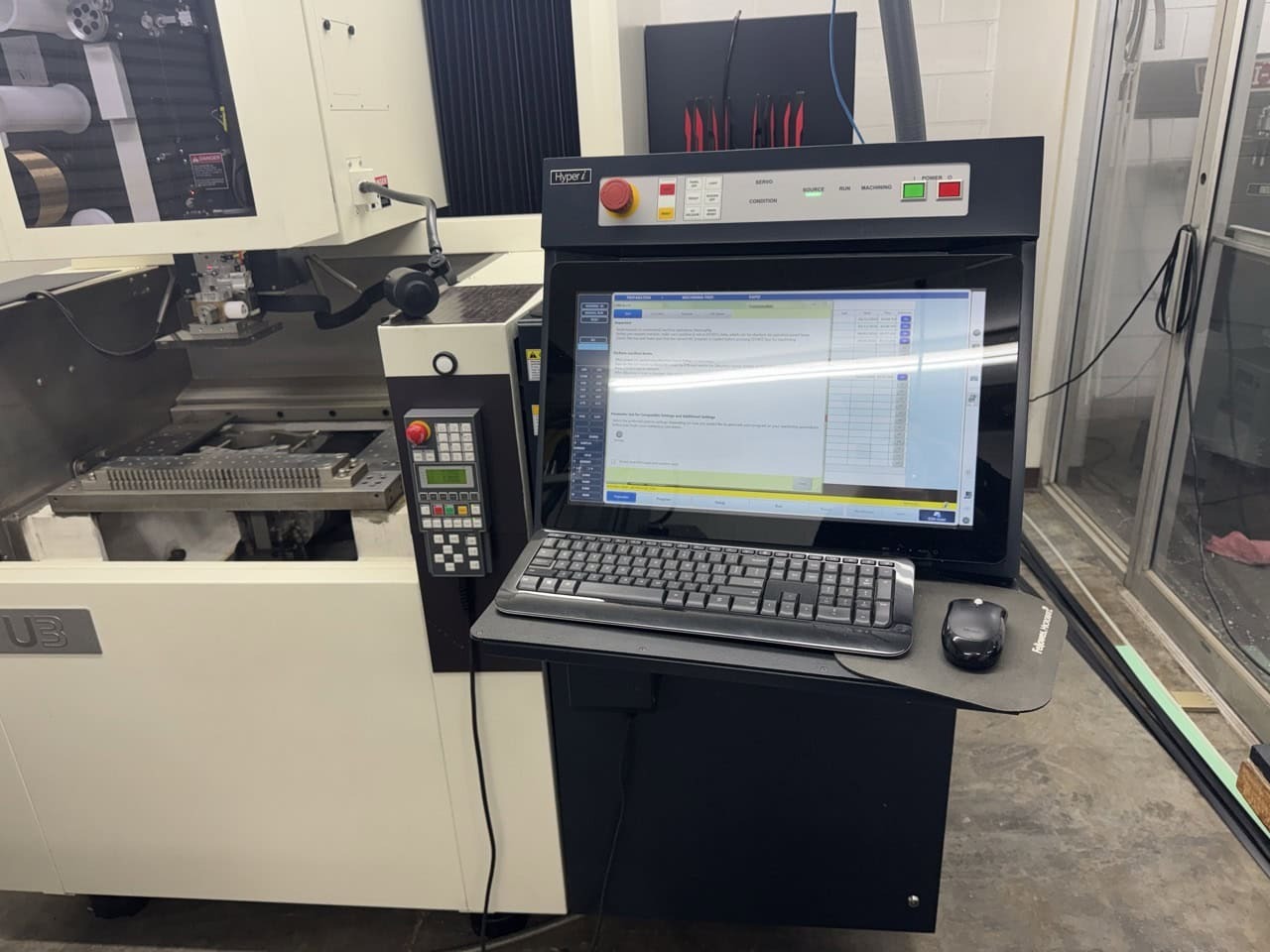 Makino #U3, CNC Wire Electrical Discharge Machine, 14.57" X, 10.63" Y, 8.66" Z, 24.8" x 17.7" table, 2018 - Image 4