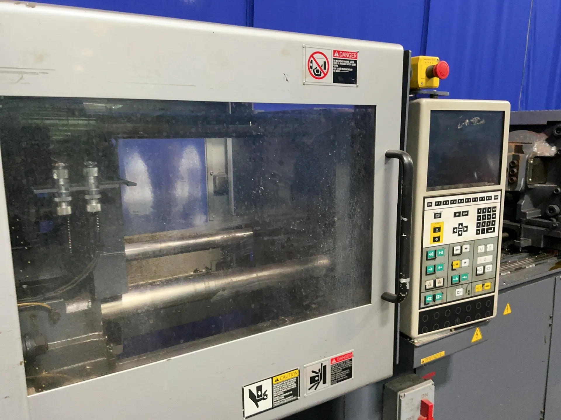 Sumitomo #SE50D, Injection Molding Machine, 50 KA, 230 V., 2004 - Image 4