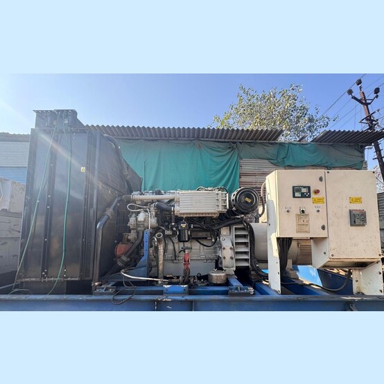 320 KW Caterpillar #C18, Diesel Generator, Stationary, 10,000 Hours, 2013 - Image 2