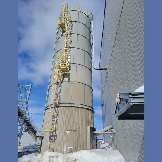 500 Ton Cement Silo, Screw Conveyor Discharge, (2) Blowers, Access Ladder, Controls - Image 9