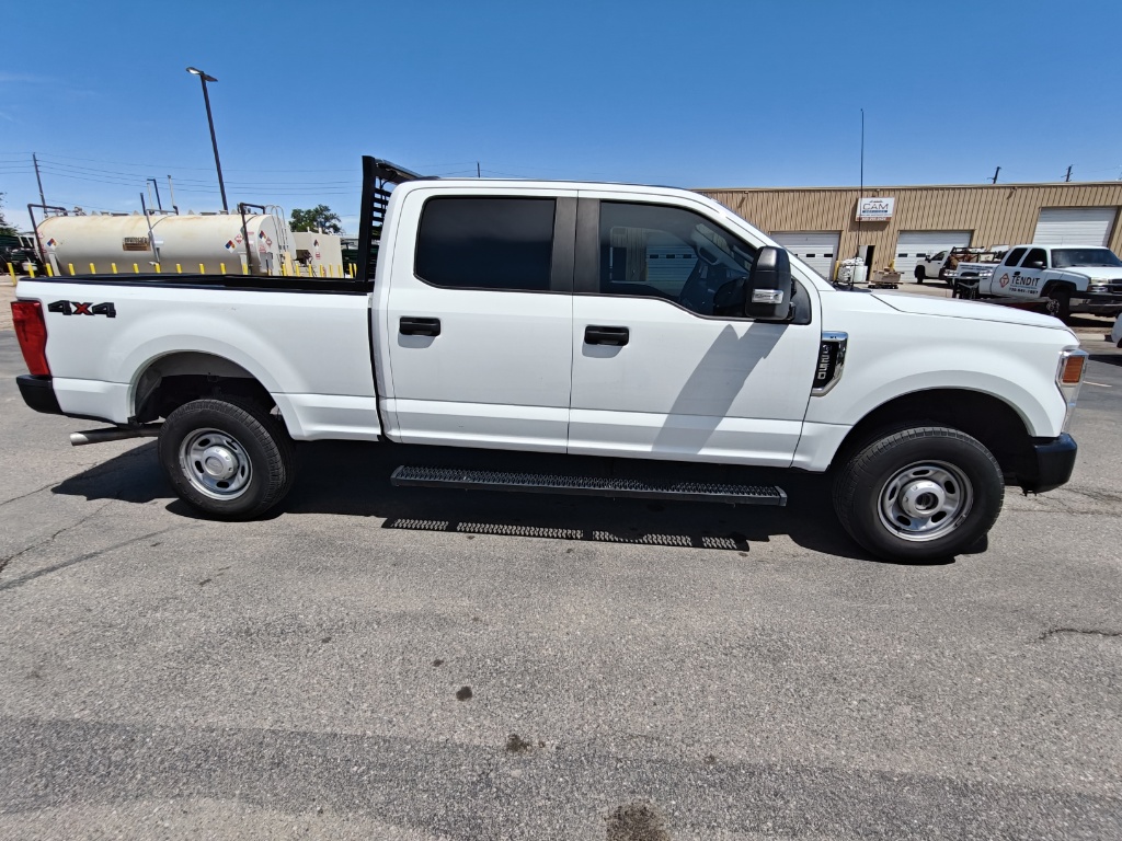 Ford #F-250, pickup truck, 28832 miles, 2020 - Image 4