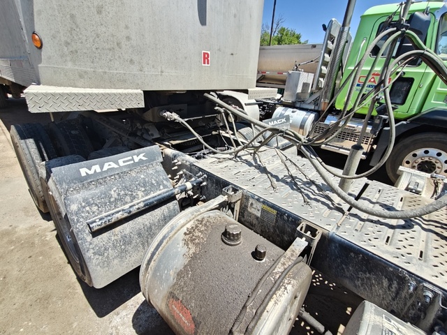 Mack #AN64T, on highway truck tractor, 2023 - Image 5