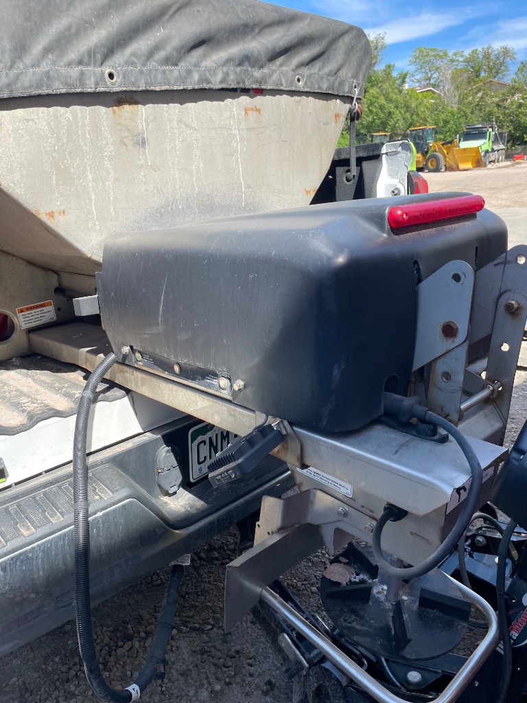 GMC #Sierra-3500, pickup truck, Western snow plow attachment, 85056 miles, 2021 - Image 6