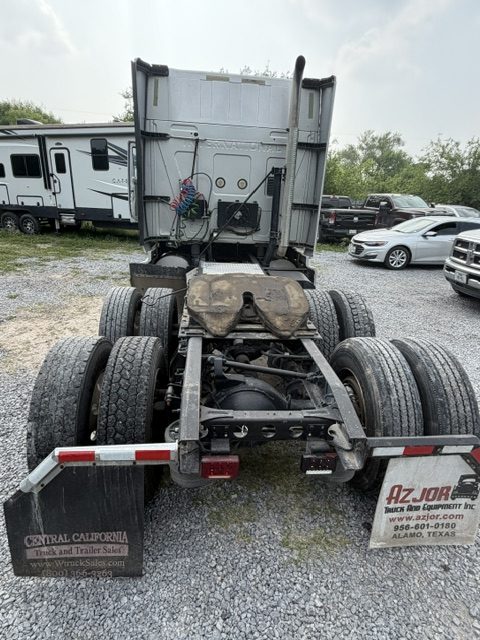 International #ProStar, Class 8 Sleeper Semi Tractor, Tandem Axle, Air Ride, 689,057 mi, 2014 - Image 6