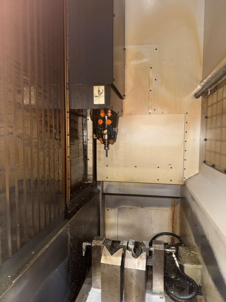 Brother #TC-32B, CNC Tapping Center, 21.7" X, 15.7" Y, 16.3" Z, 16,000 RPM, BT 30, 10 HP, 26 ATC, pallet - Image 3