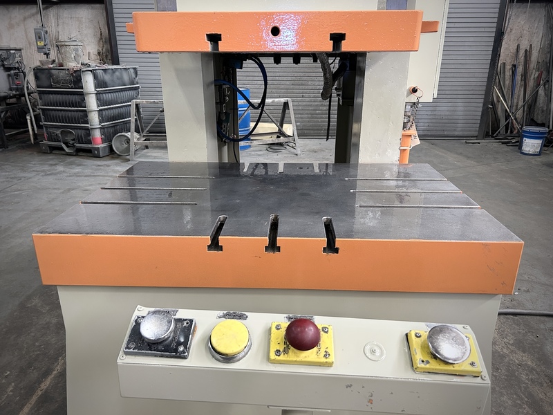 176 Ton, Stamtec #G1-160, obi back gear press, 49x30" bed, 7.9" stroke, 3.9" adj., 25.8" between housing - Image 8