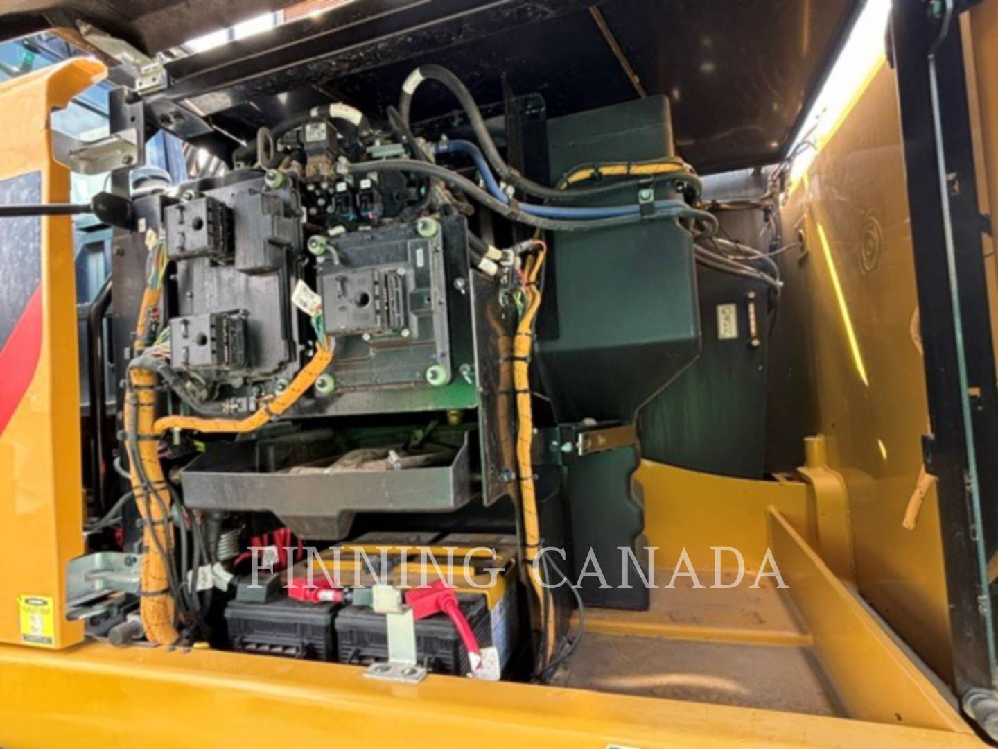 Caterpillar M322, Wheel Excavator, 4688 hours, S/N: F2Z00156, 2016 - Image 7