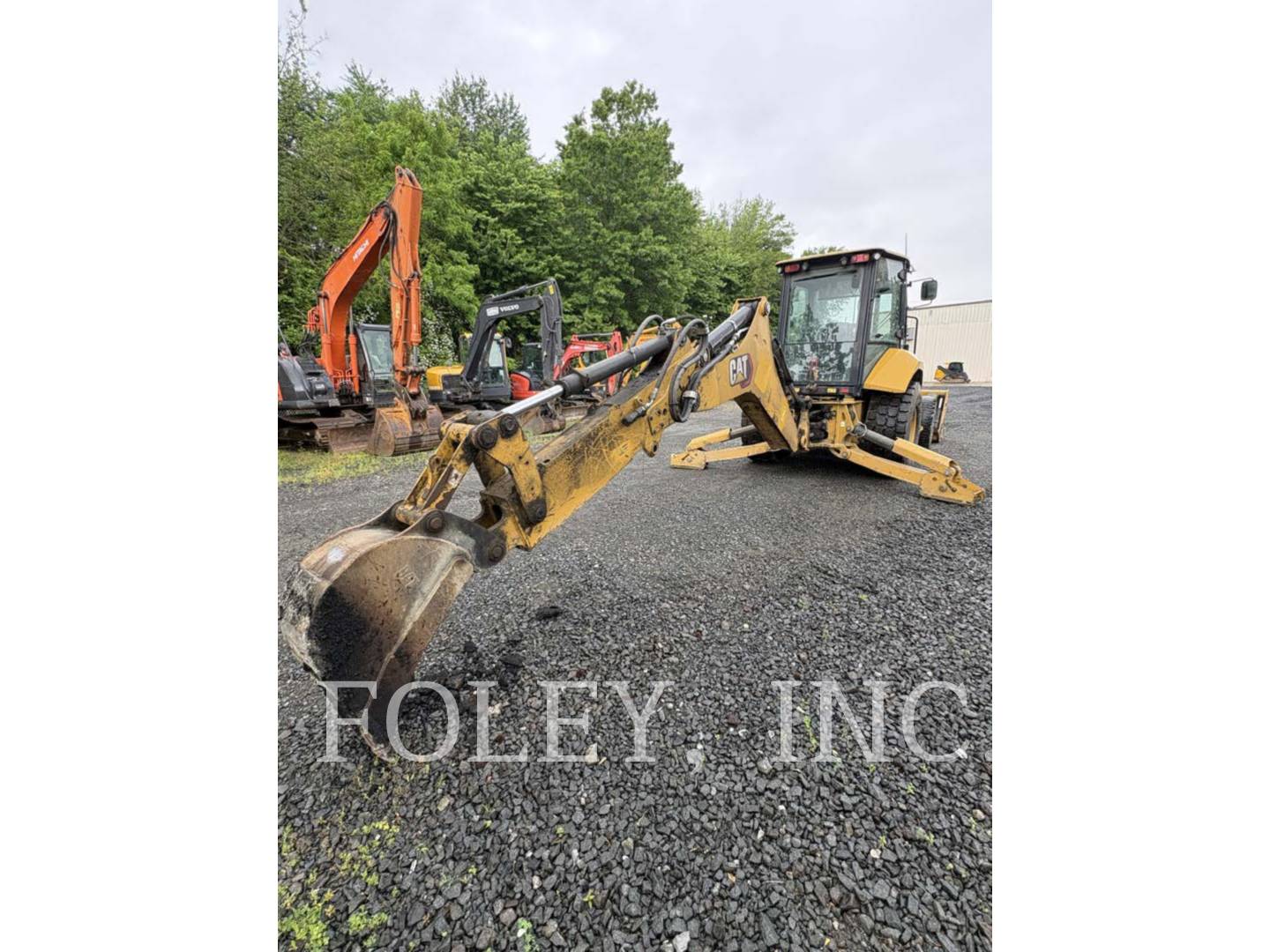 Cat 420-07, Backhoe Loader, 3083 hours, S/N: H8T03142, 2023 - Image 3