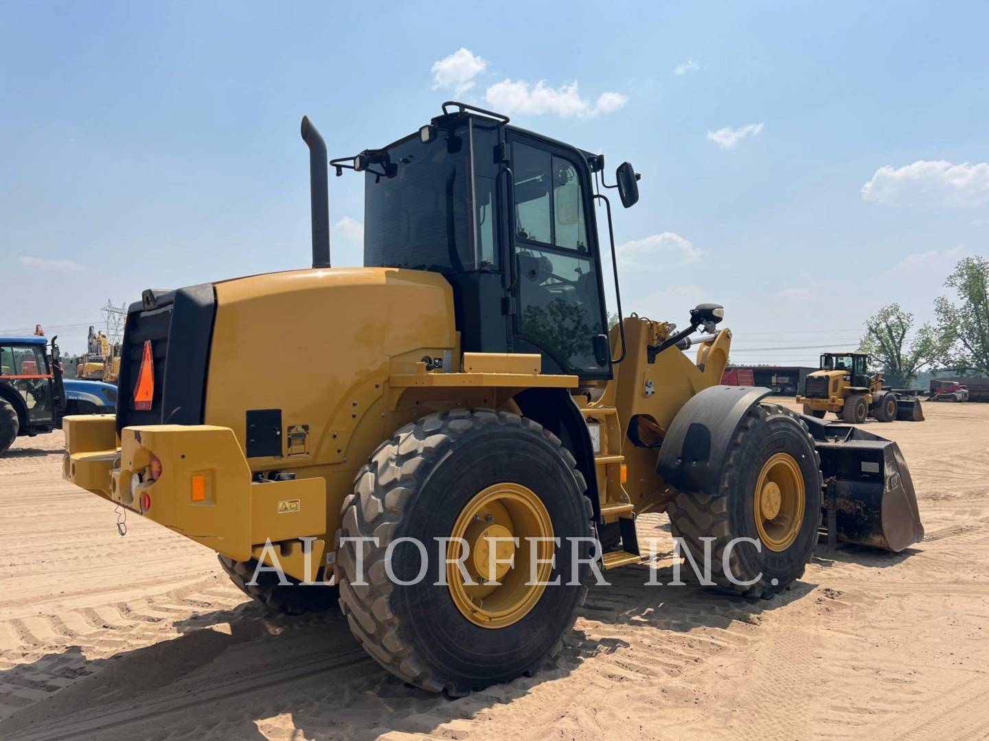 Cat 920-14, Wheel Loader, 1546 hours, S/N: SL401511, 2023 - Image 3