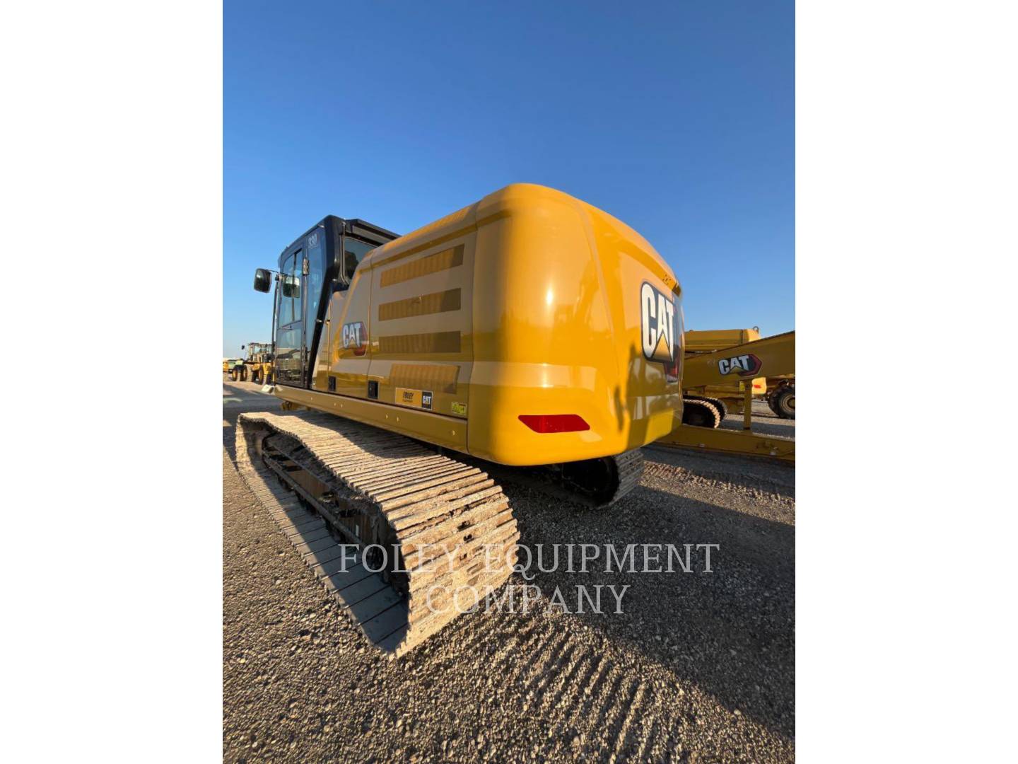 Caterpillar 330-0710X, 1402 hours, S/N: WCH60049, 2025 - Image 4