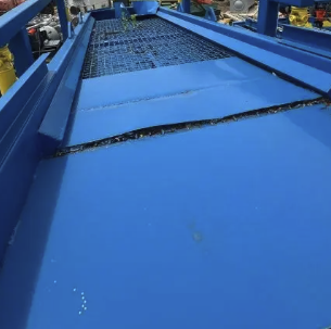 BM & M 4x12 2 deck flat rotary screen for scalping & sizing - Image 3
