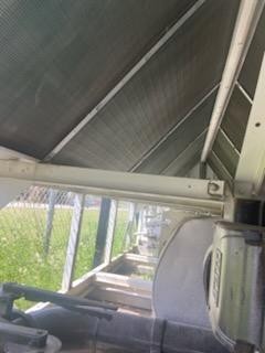 200 Ton, York #YCIV, air cooled chiller w/ pump (2 available) - Image 6