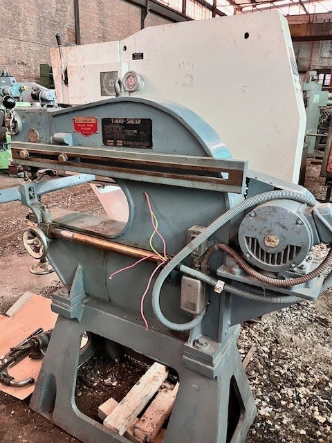 No. MT-3 Toyokoki Vibro-Shear, 15/64" capacity, .071" stroke, cutting/forming speed 3-15 FPM, 21" throat, 1 - Image 1