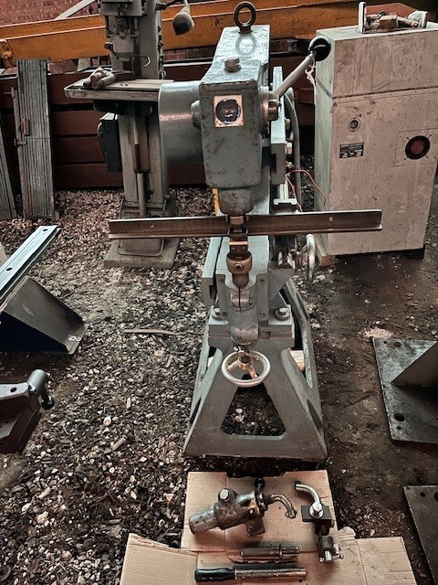 No. MT-3 Toyokoki Vibro-Shear, 15/64" capacity, .071" stroke, cutting/forming speed 3-15 FPM, 21" throat, 1 - Image 4