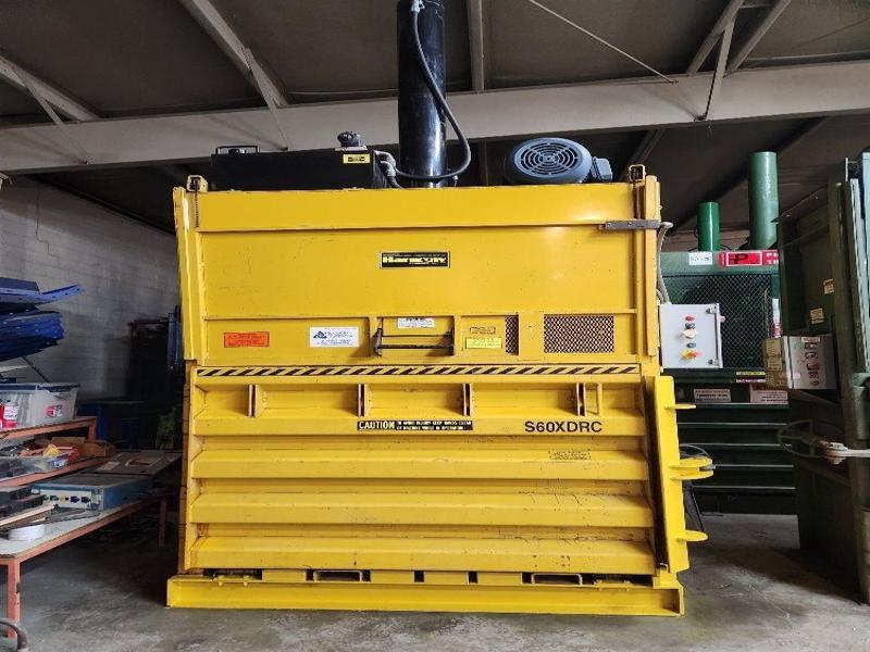 30" width x 60" D x 48" H Harmony #S60-XDRC, vertical baler, 20 HP, rear feed, 7" cylinder, 64" penetration - Image 1
