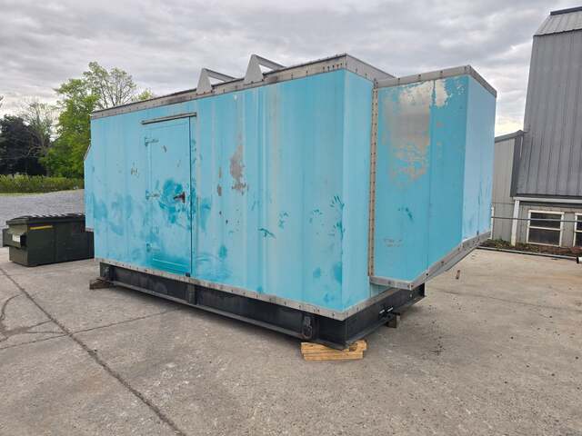 100 KW Detroit Diesel Spectrum, Diesel Generator, 60 HP, 3ph, Enclosed, 300 hours - Image 1