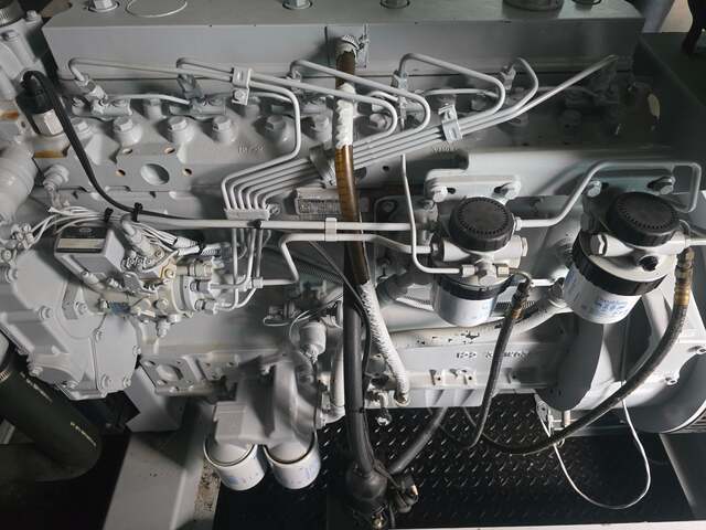 100 KW Detroit Diesel Spectrum, Diesel Generator, 60 HP, 3ph, Enclosed, 300 hours - Image 4