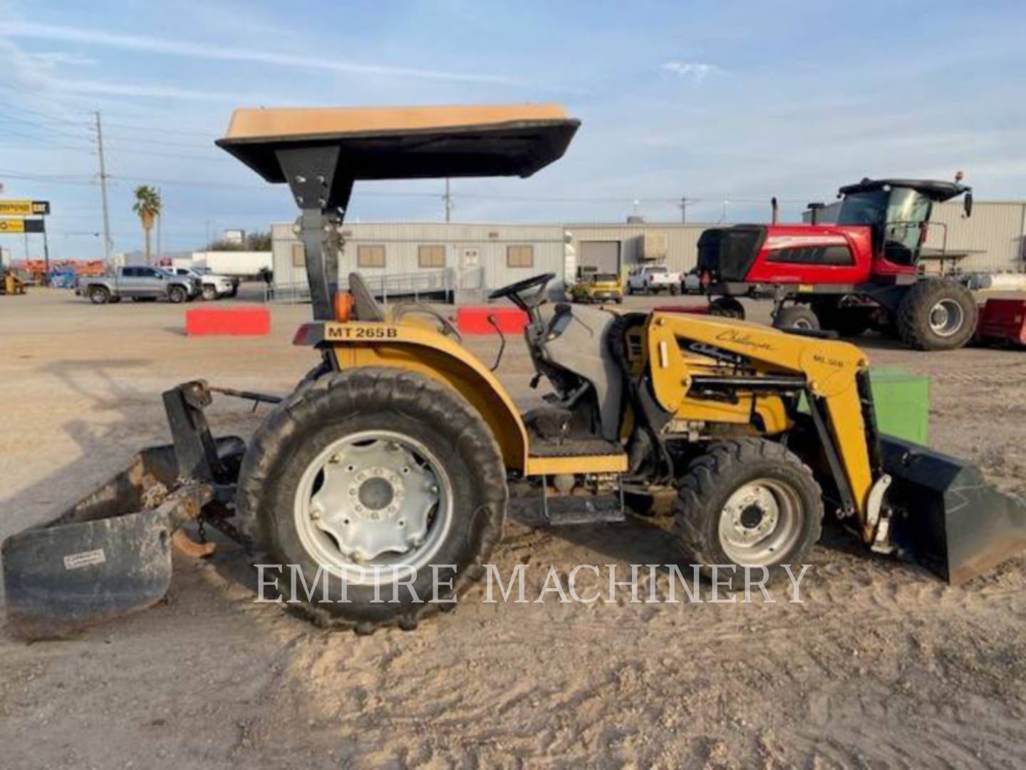 Agco-Challenger MT265B 4OH, Tractor, 1002 hours, S/N: JRA80102, 2006 - Image 3