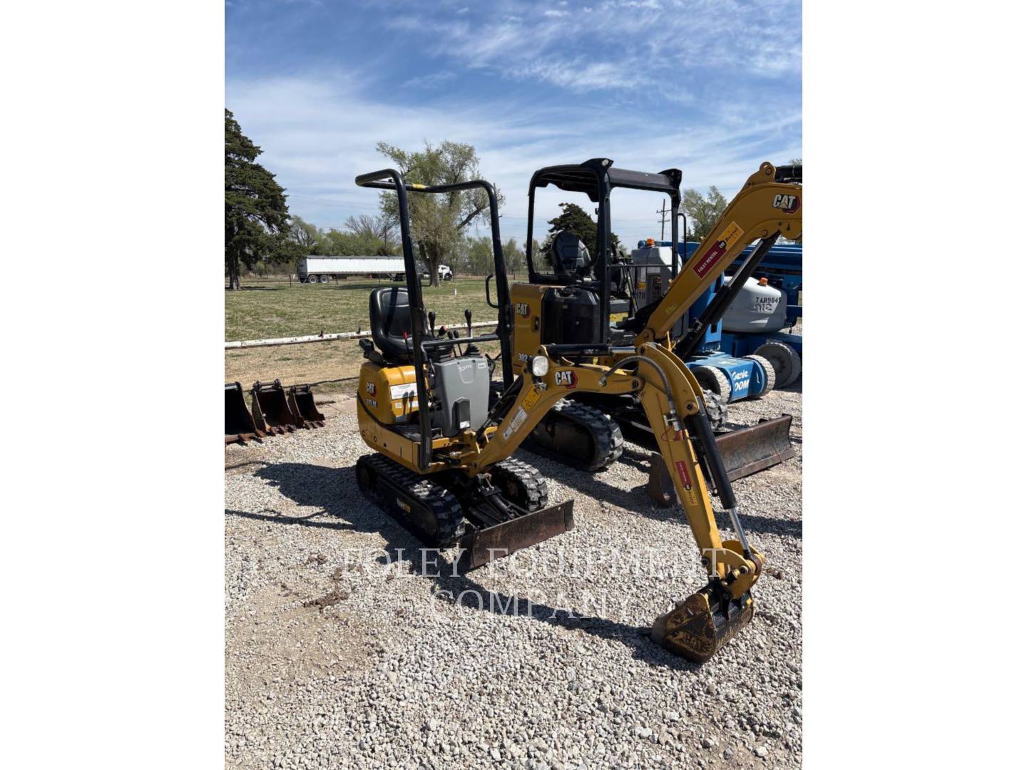 Caterpillar 300.9DSO, 296 hours, S/N: LJ201809, 2022 - Image 2