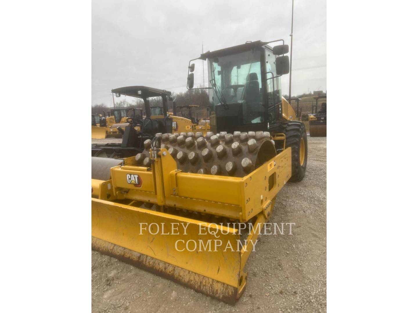 Caterpillar CP12-03, Compactor, 911 hours, S/N: 74900130, 2024 - Image 1
