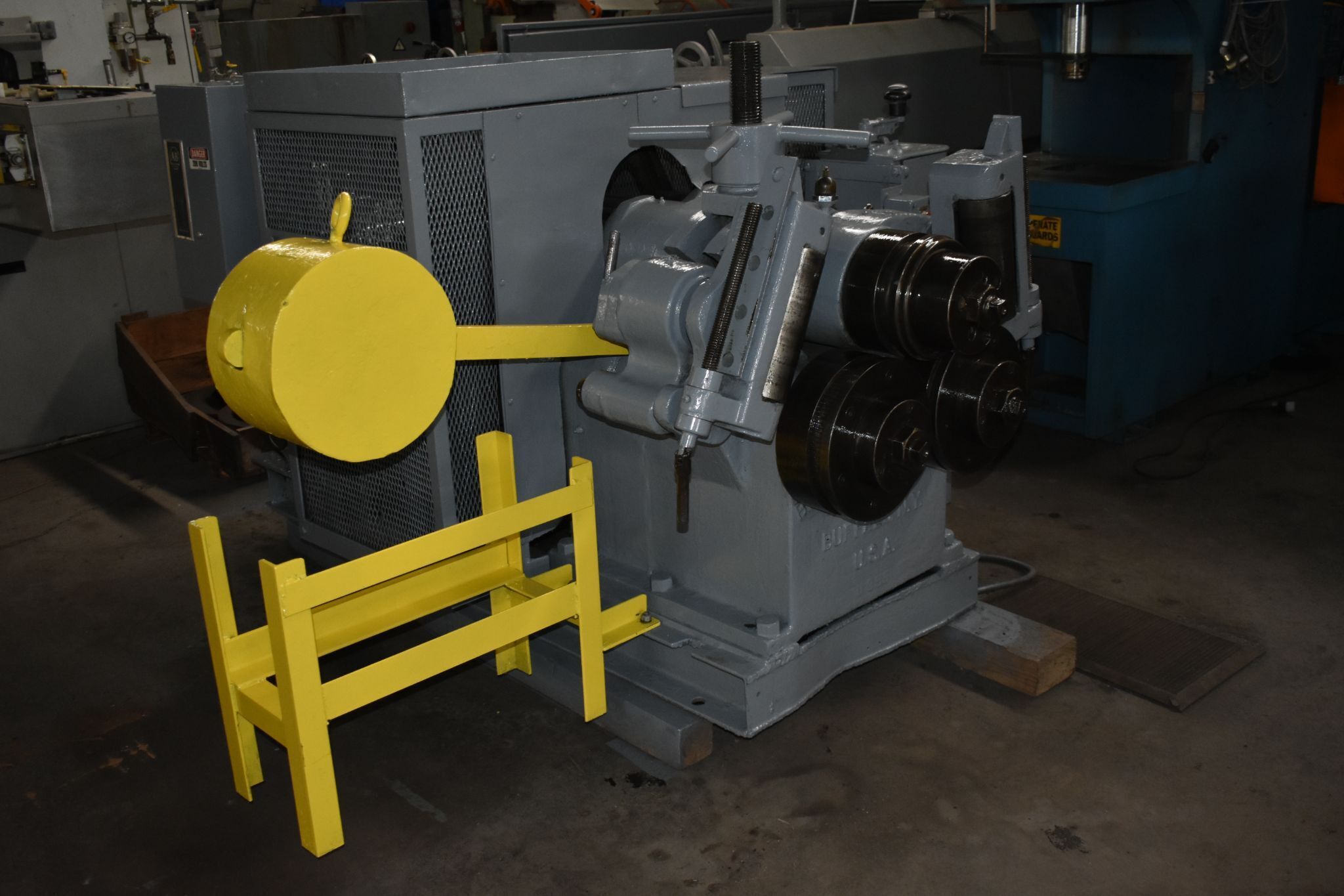 3" x 3" x 3/8" Buffalo #1, vertical angle bending roll, 10 HP, 40 FPM, extra rolls - Image 4