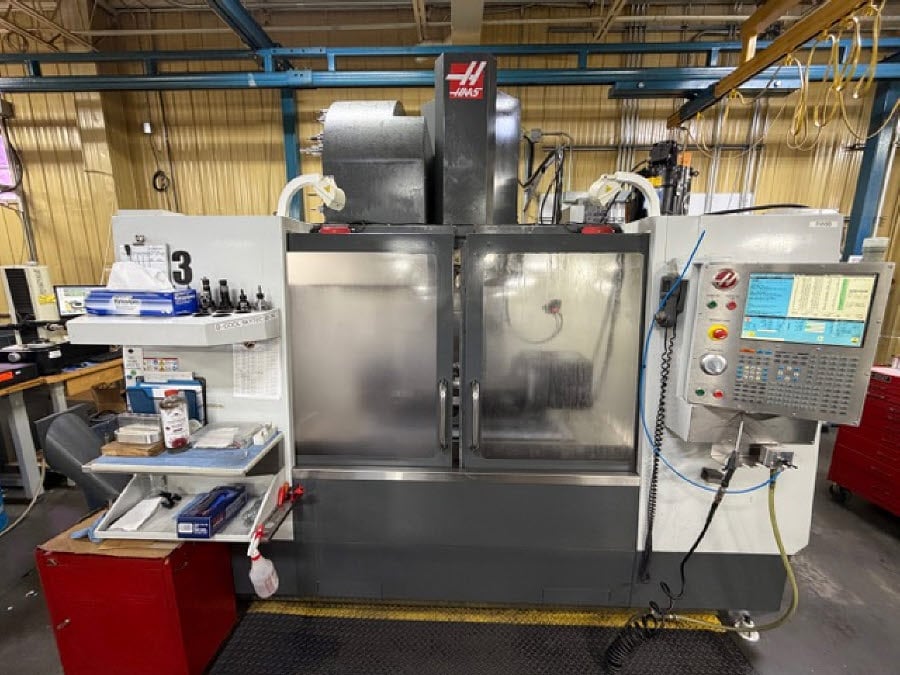 Haas #VF-3, CNC vertical machining center with TR-210, 40" X, 20" Y, 25" Z, 10000 RPM, 40 side mount tool - Image 1