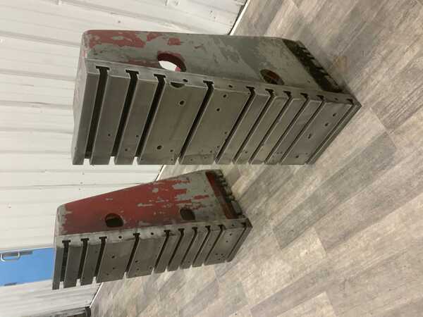 12" x 36" x 18" Giddings & Lewis, T-slotted angle plates, cast iron construction, 1 set - Image 8