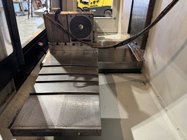 Haas #VF-3SS, Vertical Machining Center, 40" X, 20" Y, 25" Z, 30 HP, 12,000 RPM, 40 automatic tool changer - Image 4