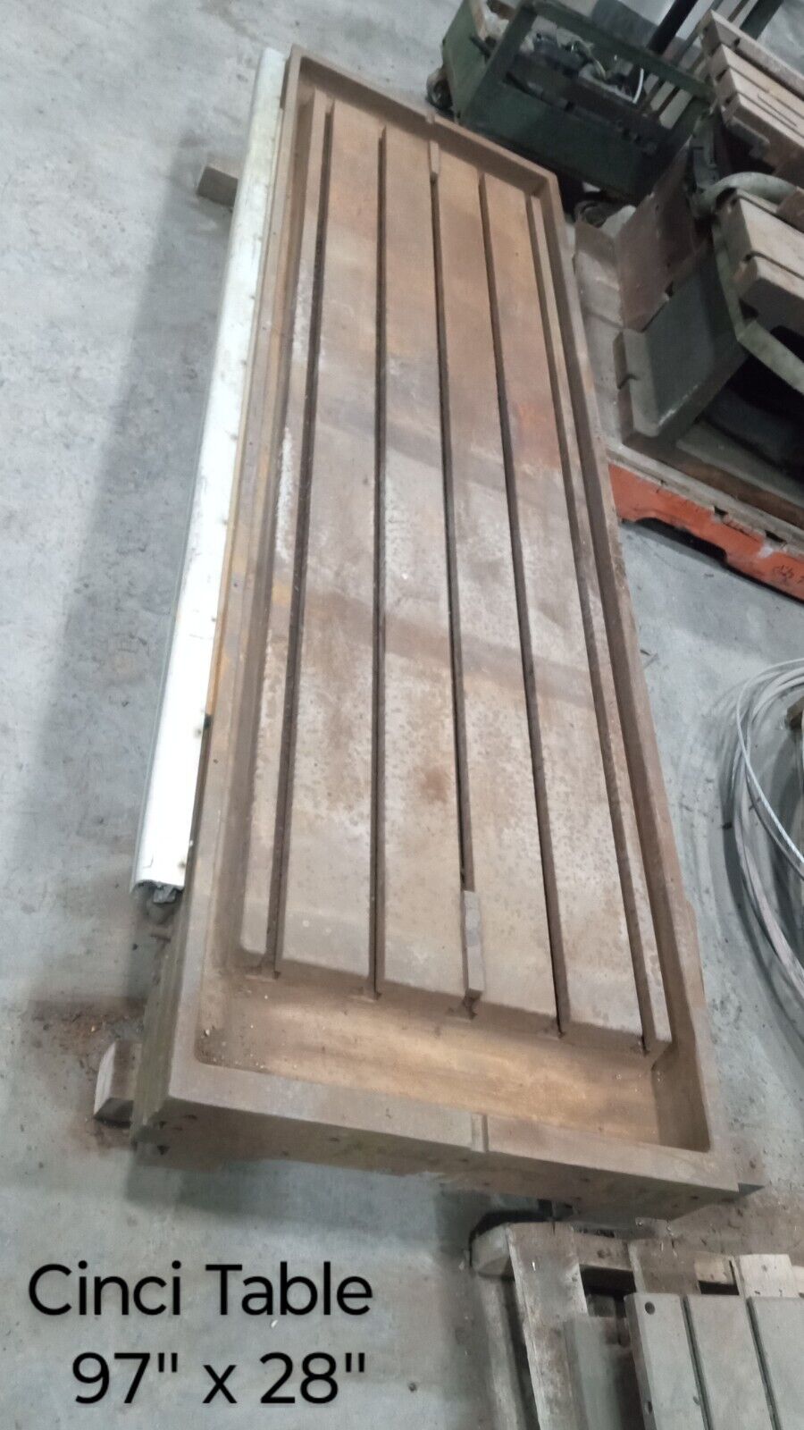 97 x 28 Cincinnati Hydrotel, milling machine table, no holes or grooves, no welds or cracks - Image 3