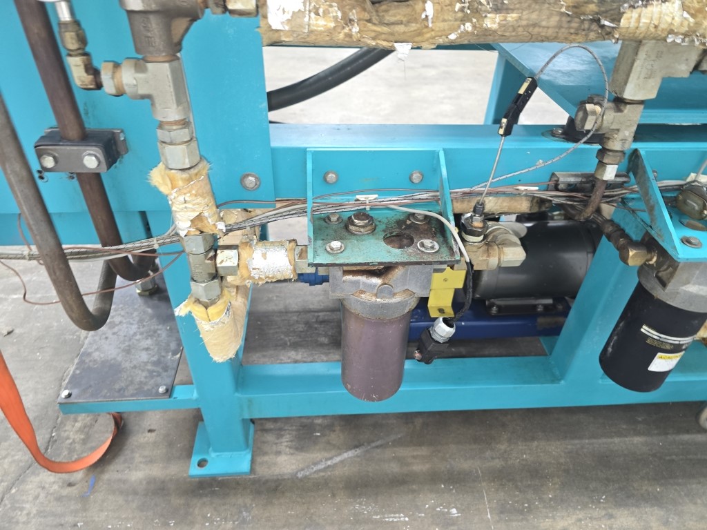 40 HP Hydraulic Power Unit, IMO Pump, 3.7 GPM, 180 Gal. Tank, 6kW Chromalox Immersion Heater, 5 Inline Filters - Image 9