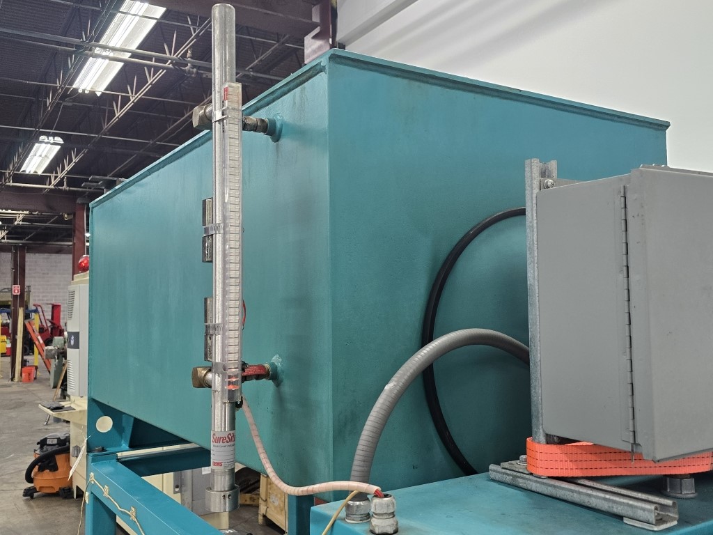 40 HP Hydraulic Power Unit, IMO Pump, 3.7 GPM, 180 Gal. Tank, 6kW Chromalox Immersion Heater, 5 Inline Filters - Image 10