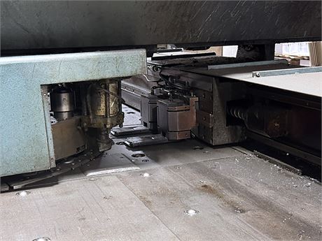 55 Ton, Amada #COMA-557, NC turret punch press, 50" x 72" max sheet, 3/8" max thickness, 300 SPM, chip - Image 8