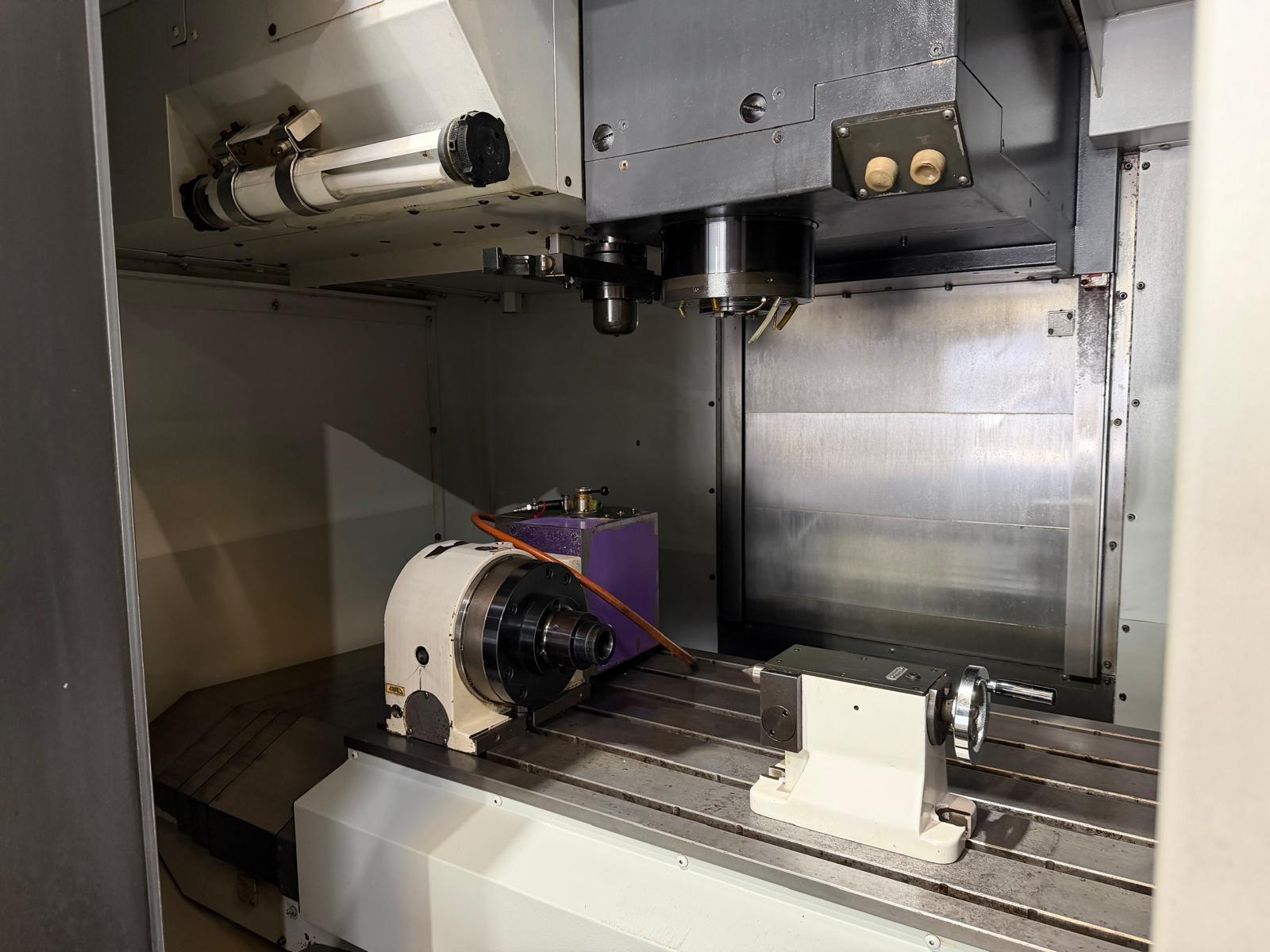 Mori Seiki #Duracenter-5, CNC vertical machining center, 20 side mount tool changer, 31.5" X, 20.1" Y, 20.1" - Image 6