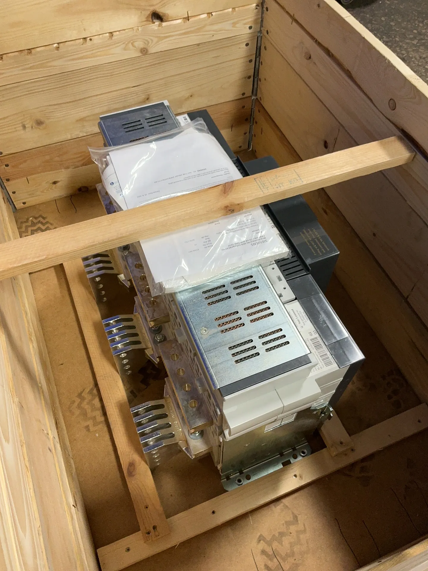 Siemens #3WL1340-5FG62-46N2-Z, Air Circuit Breaker - Image 6