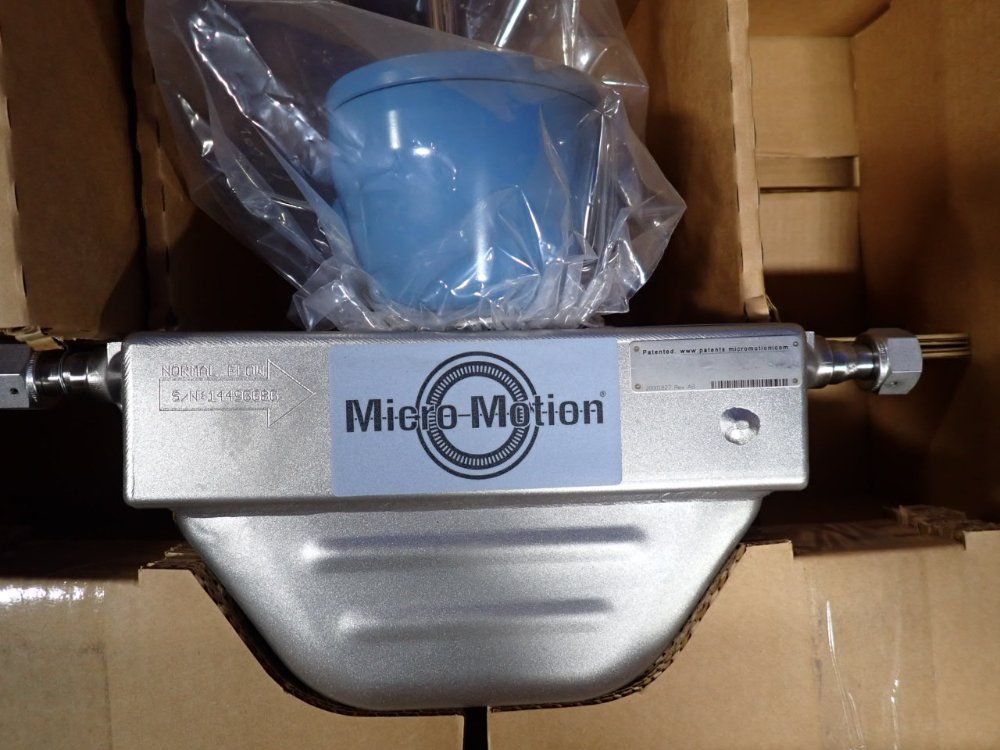 Emerson #F025S319CQBAEZZZZ, Flow and Density Meter, dual seal - Image 3