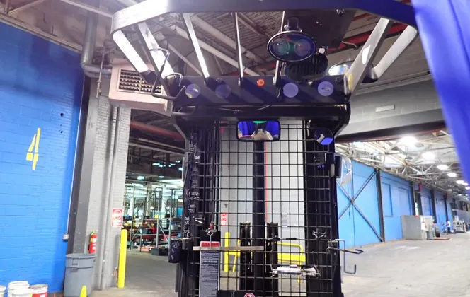 4500 lb. Raymond #EZ-R40TT, Electric Stand-Up Reach Forklift, 200" lift height, 85" mast height, 4" x 42" - Image 8