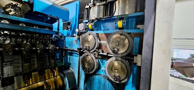 1.3" x 11.81" Hyodong #HBP-633L, 6-Die Parts Former, 55 ton forging load, 1.811" max. open-up diameter - Image 6