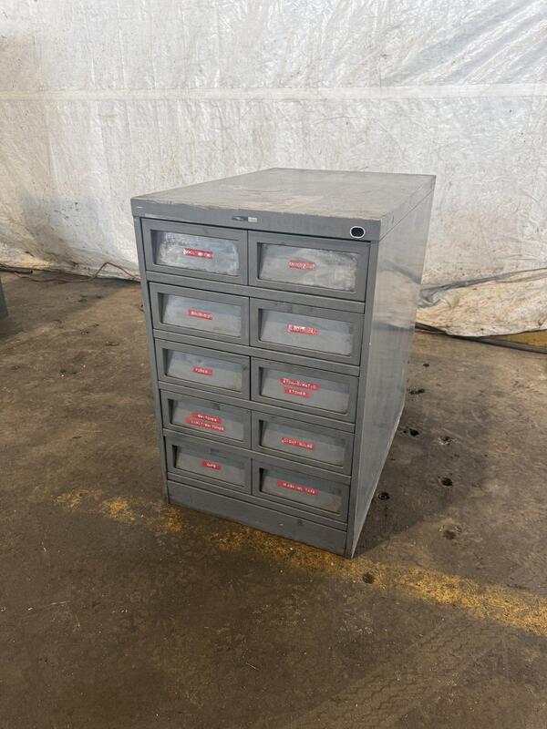 5 drawer tooling cabinet - Image 2