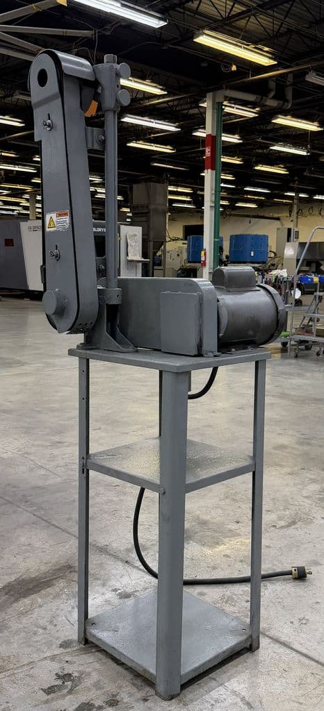 2" x 60" belt sander, 1 HP, 115 V. - Image 4