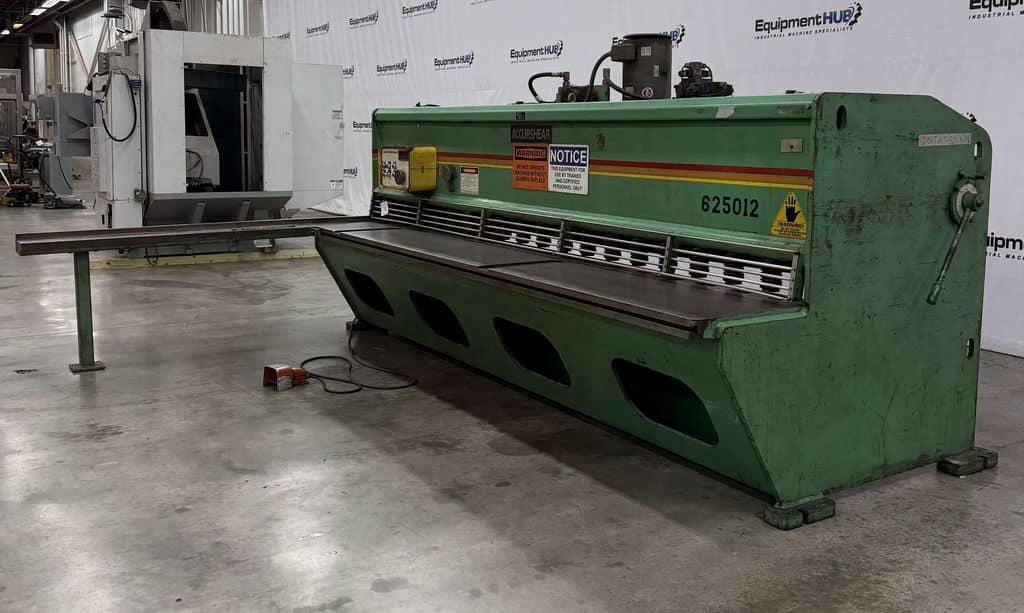 1/4" x 12' Accurshear #625012, hydraulic power squaring shear, 36" back gauge, 19 hold downs, 1992 - Image 2