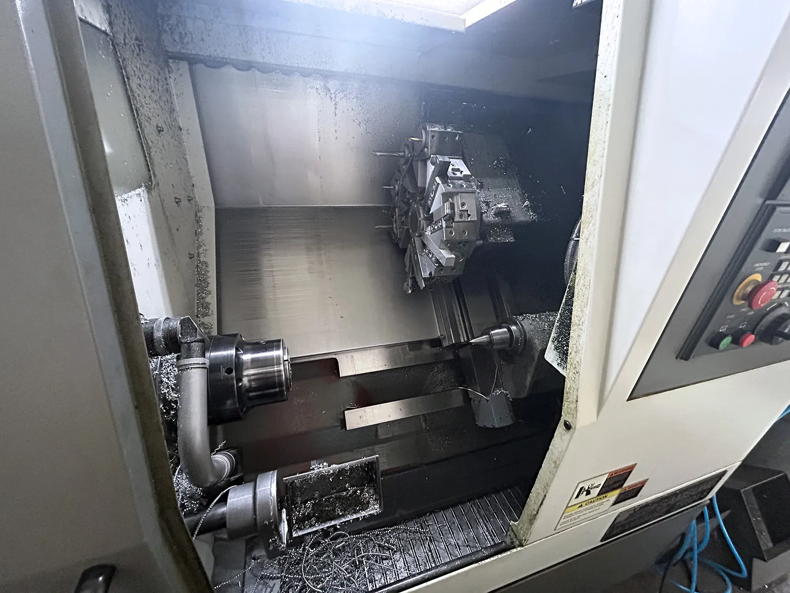 Samsung #SL-20, CNC lathe, 17.7" swing, 8" chuck, 3" bar, 11.8" diameter, 20.47" length, 4000 RPM, 25 HP - Image 2
